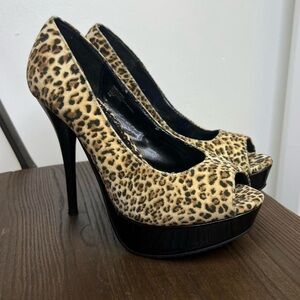 Y2kLeopard Print Heels